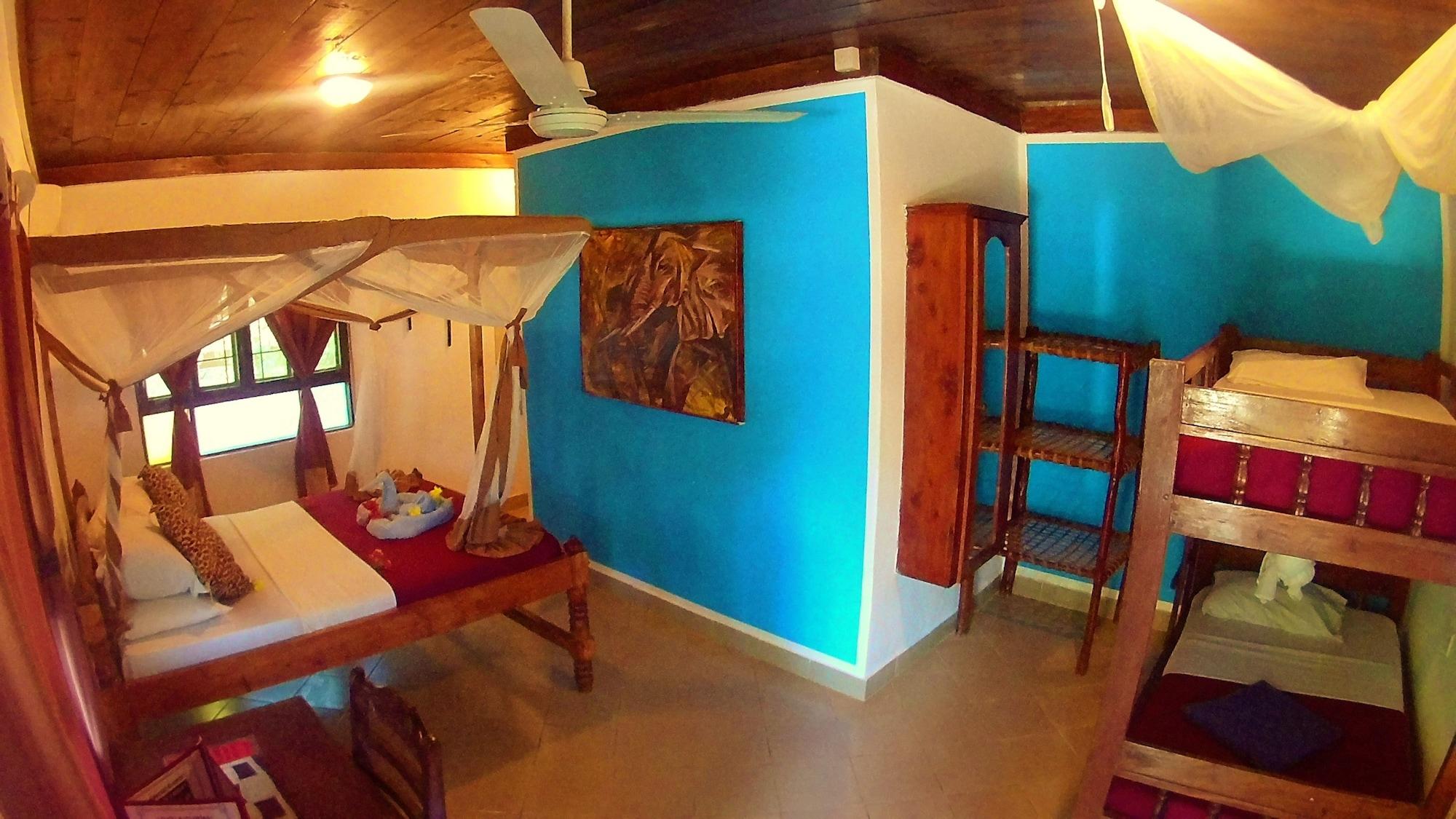 Waikiki Resort Pwani Mchangani Dış mekan fotoğraf