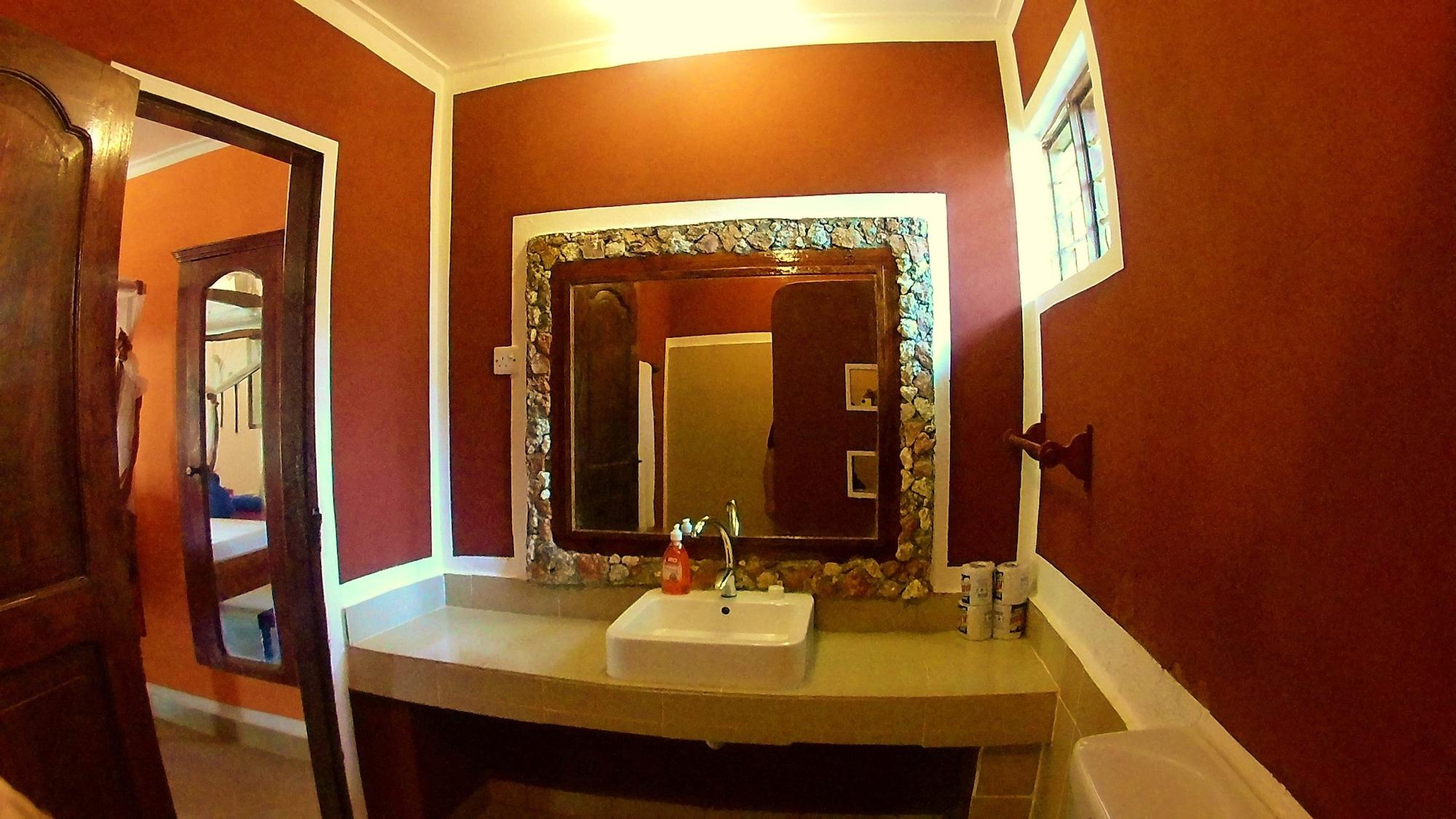 Waikiki Resort Pwani Mchangani Dış mekan fotoğraf