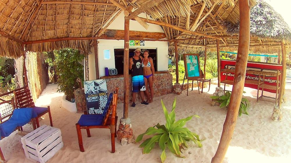 Waikiki Resort Pwani Mchangani Dış mekan fotoğraf