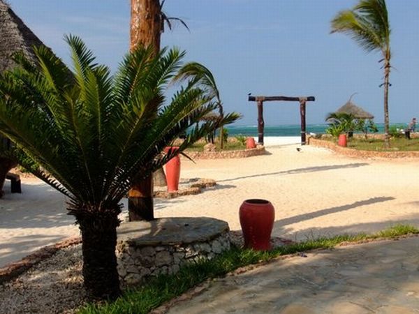Waikiki Resort Pwani Mchangani Dış mekan fotoğraf