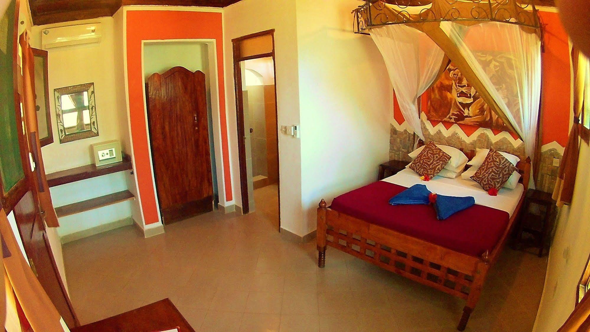 Waikiki Resort Pwani Mchangani Dış mekan fotoğraf